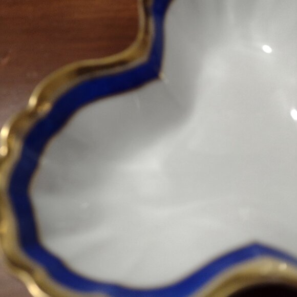 KPM Berlin 1850-1870 Schale Tri-Lobed Nut Dish, Elegant and simple design - Picture 4 of 7